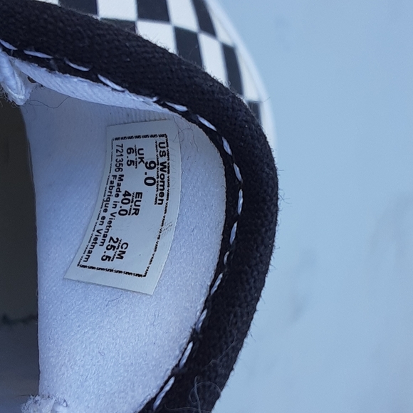 Shoes - Picture 6 of 6